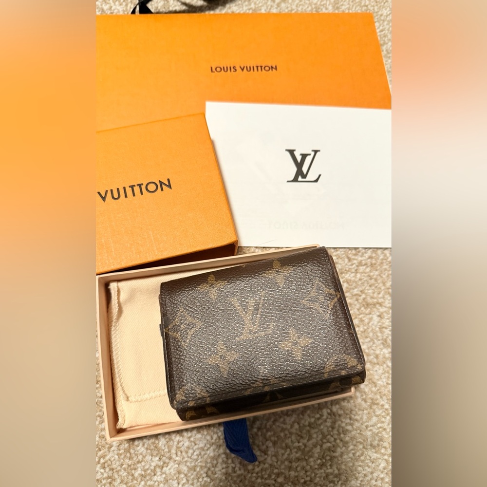 Authentic LV Envelope Business Card Holder